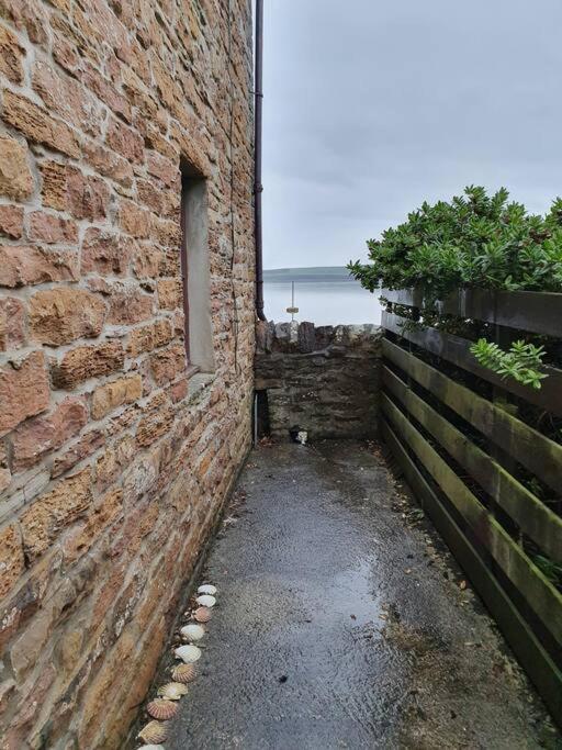 Waterfront Apartment, St Margarets Hope, Orkney Saint Margarets Hope エクステリア 写真